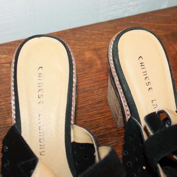 SALE: Chinese Laundry Black Velvet Heels Decorative Top w/ Ankle Strap Size 8.5 - Picture 3 of 7
